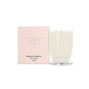 Freesia and Berries 200g Candle