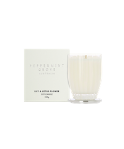 Lily and Lotus Flower 200g Candle