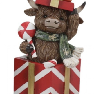 Resin Xmas Highland Cow B