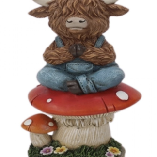 Resin Highland Cow on Mushroom