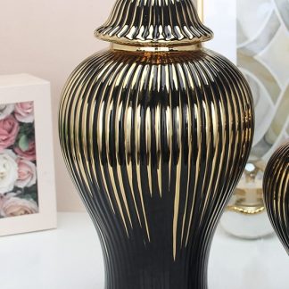 Ribbed Ginger Jar Medium