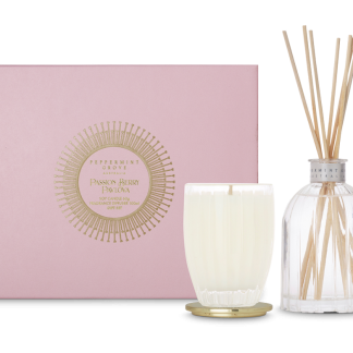 Passion Berry Pavlova Candle & Diffuser Gift Set