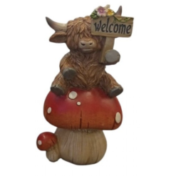 Highland Cow on Mushroom C