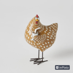 Nutmegg Sculpture Small