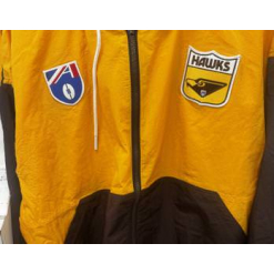 Mens Throwback Logo Spray